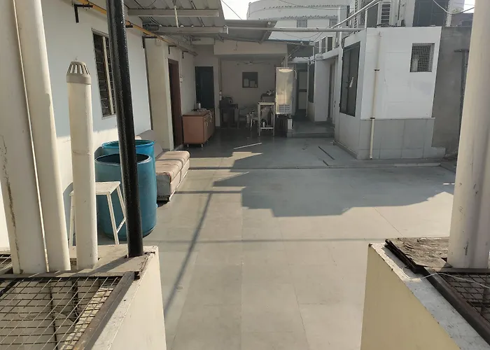 Hotel Good Night Ahmedabad